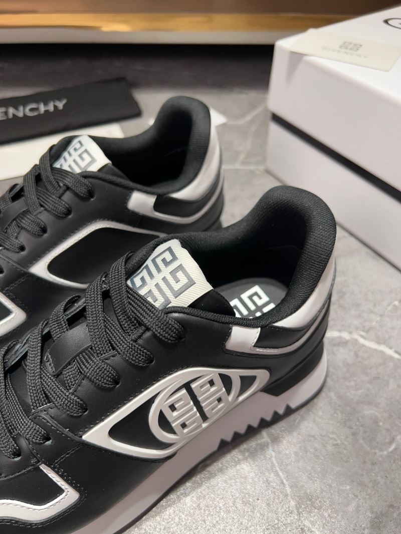 Givenchy Sneakers